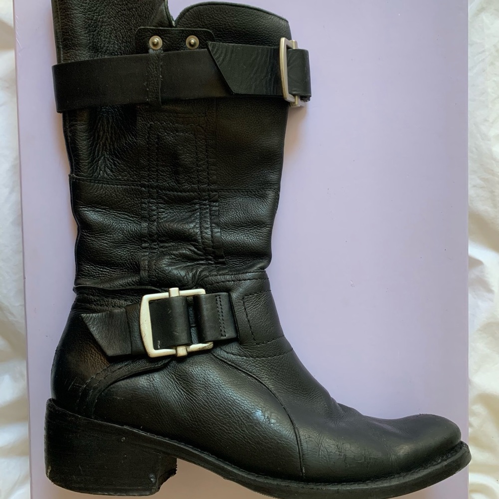 Vera Wang Lavender Chantel BLK TMB Calf Boots Size 8.5